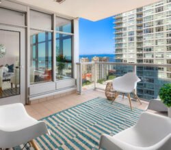 Luxury Downtown Seattle View Condo