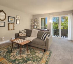 Queen Anne Condo